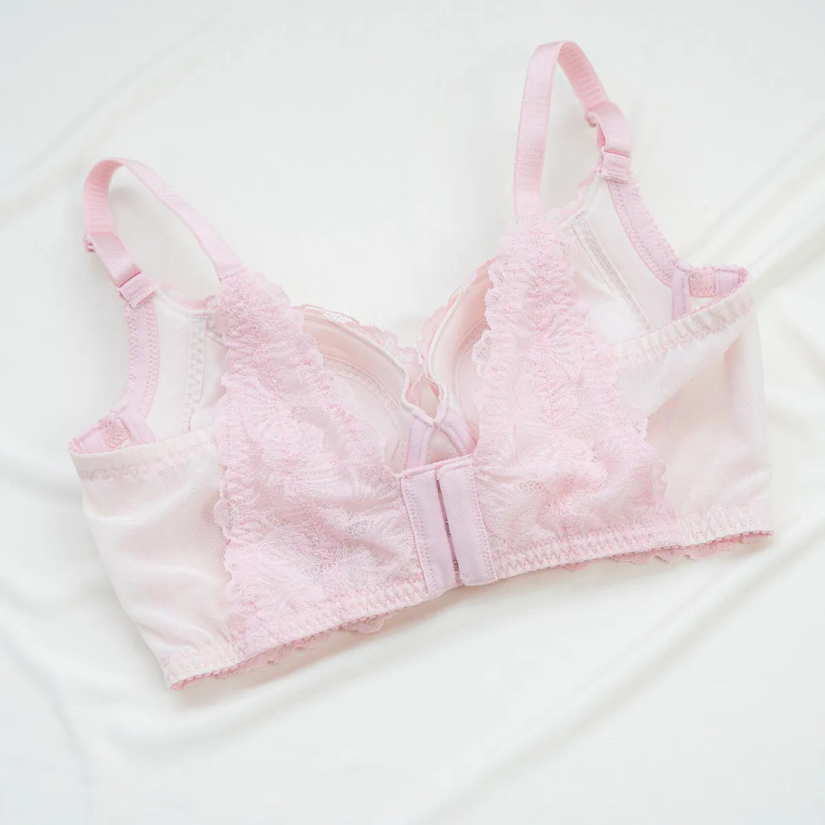 【限定ハロウィンセール】ビスチェリーナ ブラジャー2本セット ピンク&ミスティアクア【 C65 - K90 】