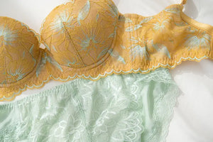 下着のクロスコーデとは？上下を自由に楽しむ選び方