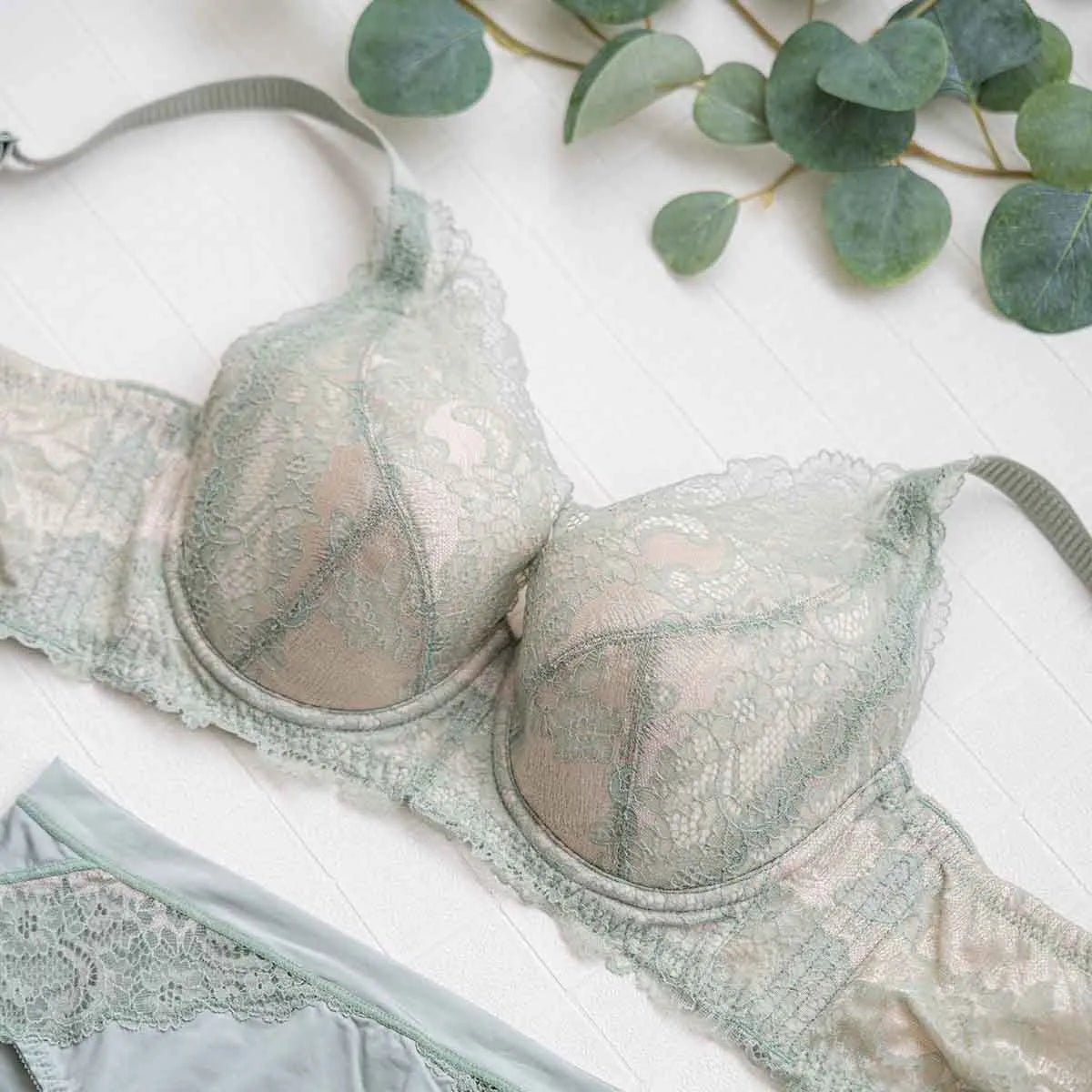【新色】どんとこいブラ ブラジャー パールグリーン【 D65 - M90 】
