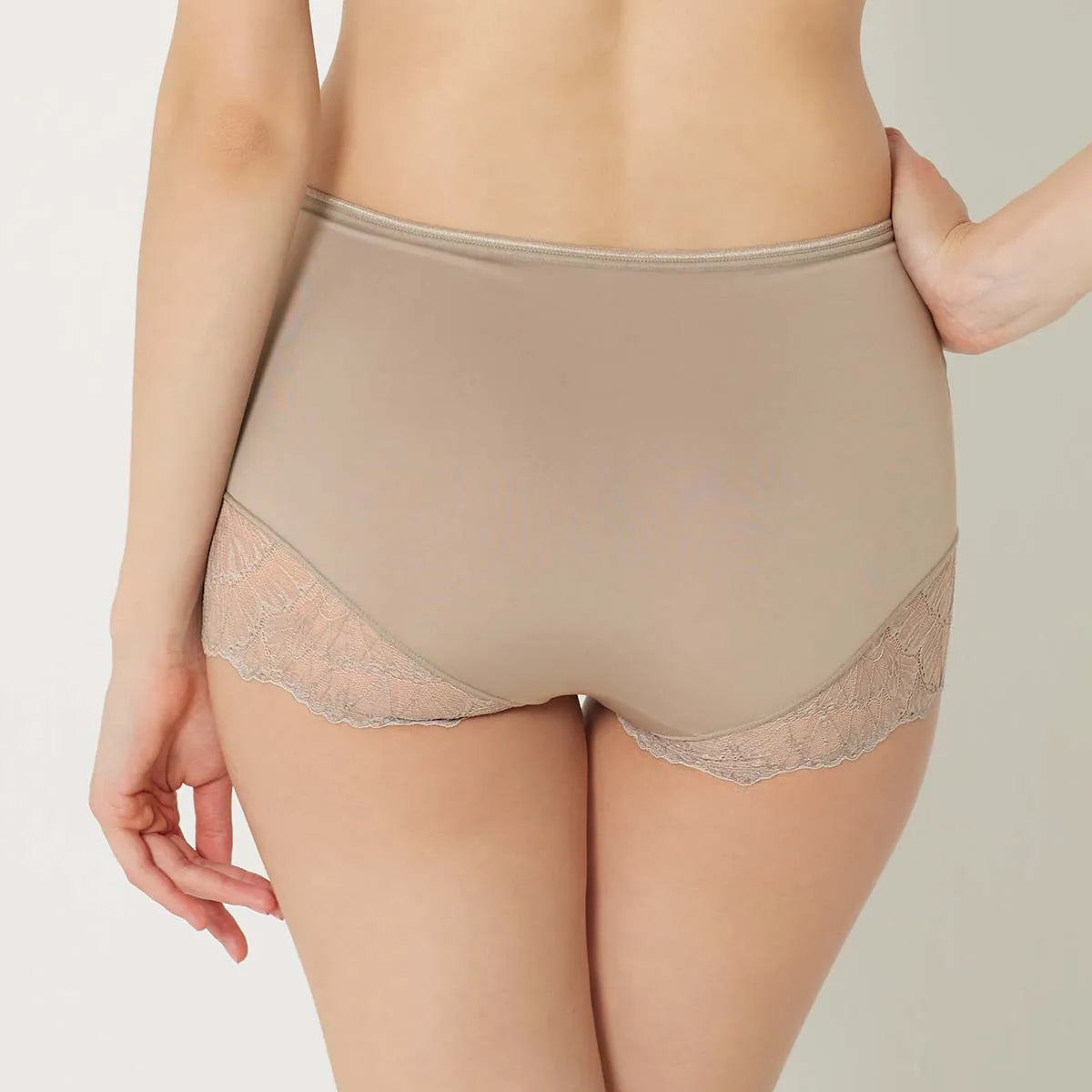 【新色】すっぽりショーツ グレージュ【 M - 3L 】