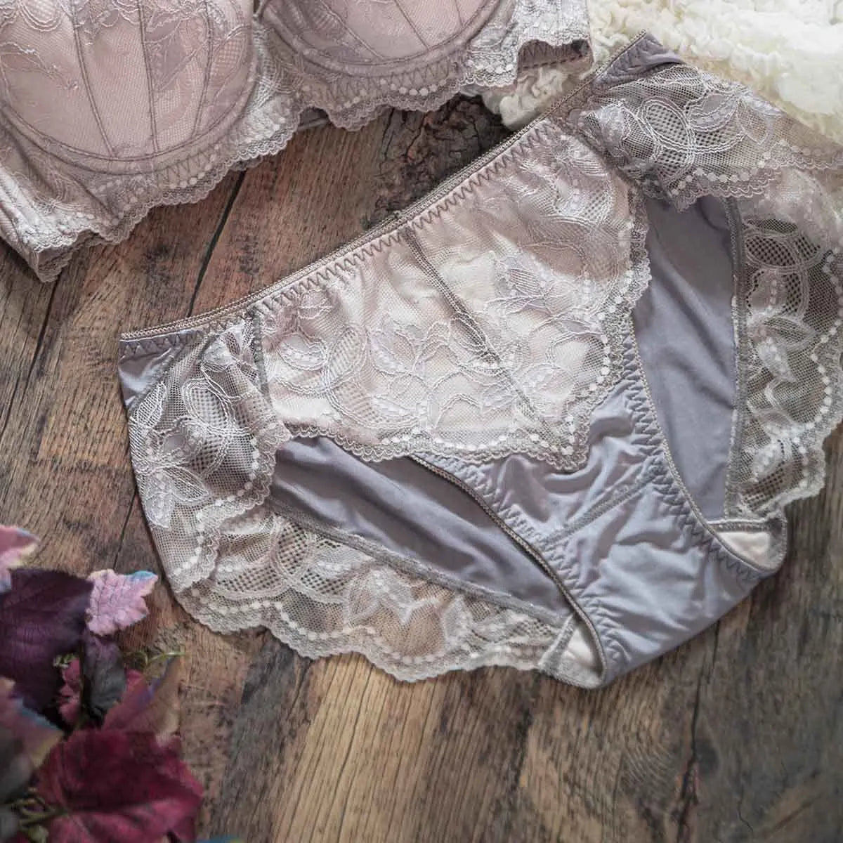 【新色】ずっともっとブラ スタンダードショーツ パールグレー【 M - 3L 】