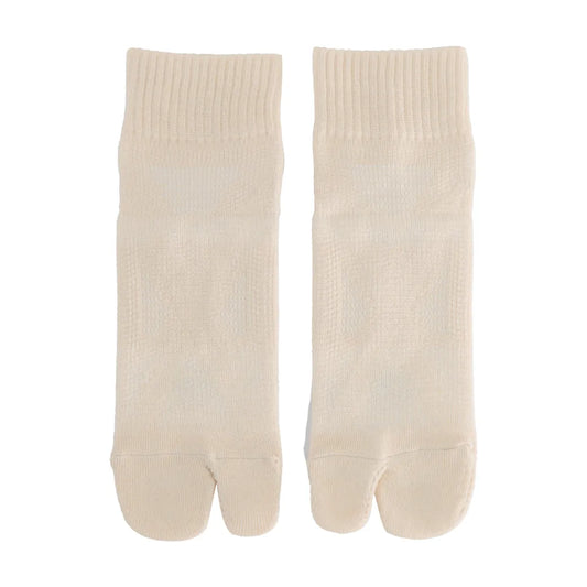 【新商品】運動する靴下　エアータビ ベージュ【22-25cm】