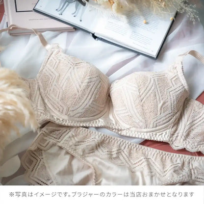 【2026年ギフトカード福袋】33,000円分ギフトカード ハリジェンヌ ブラジャー